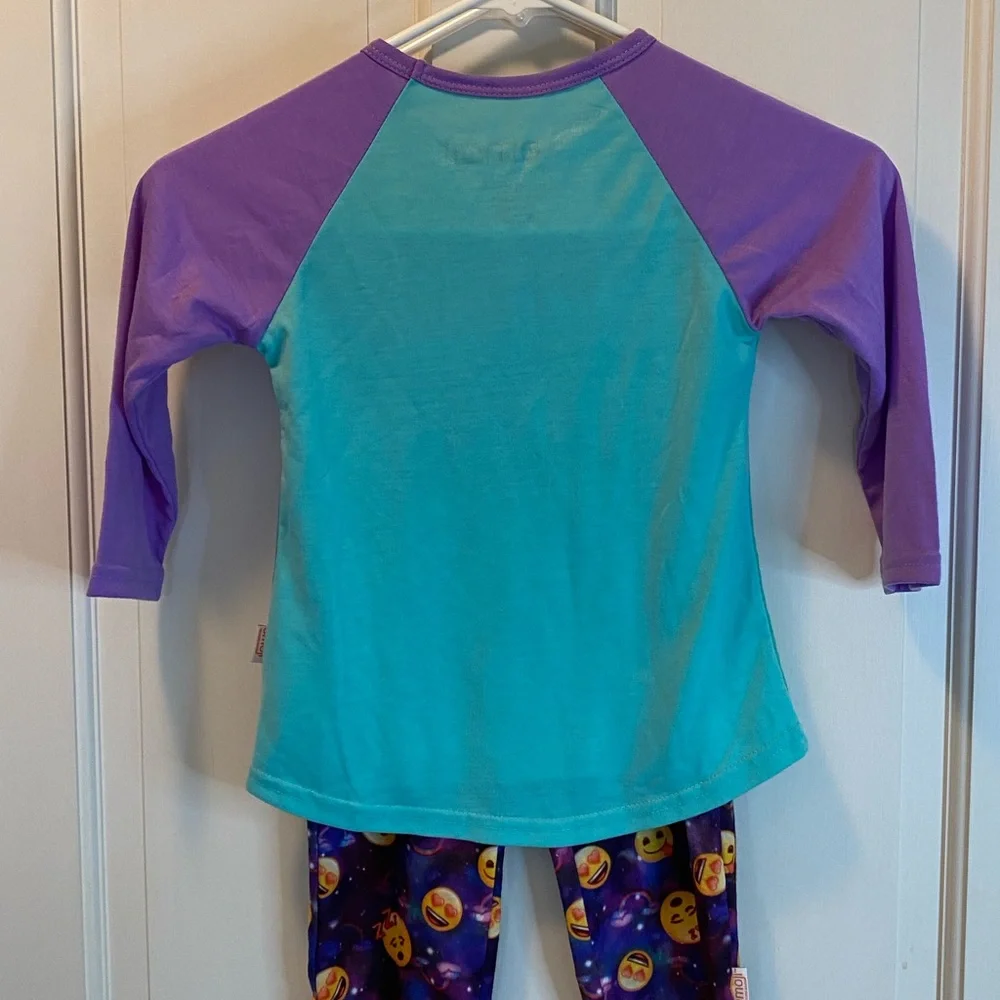 Kids emoji pajamas
